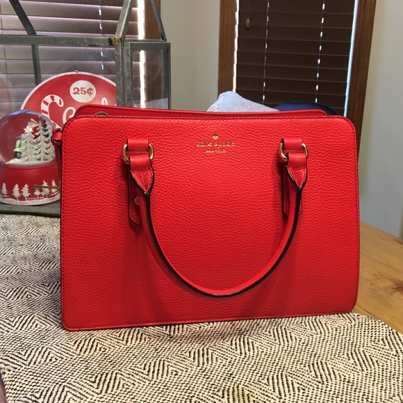 Kate Spade Purse - Picture 1 of 5